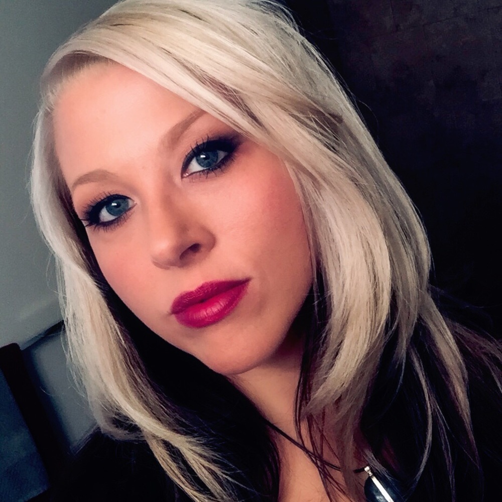 Meet your Posher, Linzy